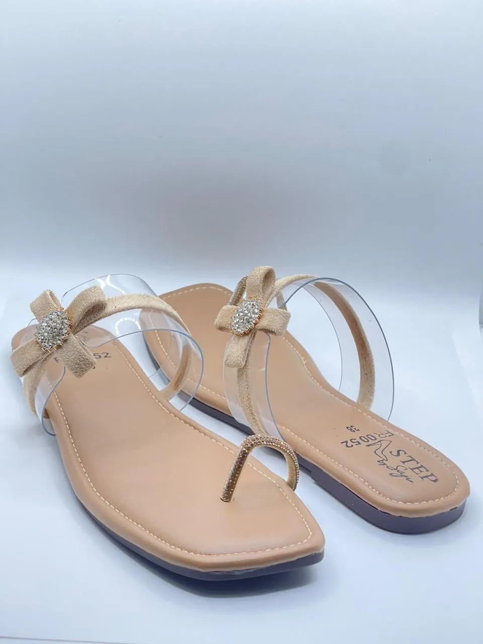 Flat Sandal / Slipper with Toe Loop